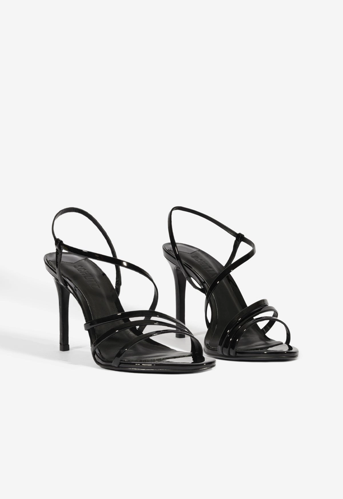 Annie Sandal