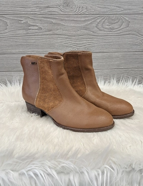 Boots Ankle Flats By Emu In Brown, Size: 10