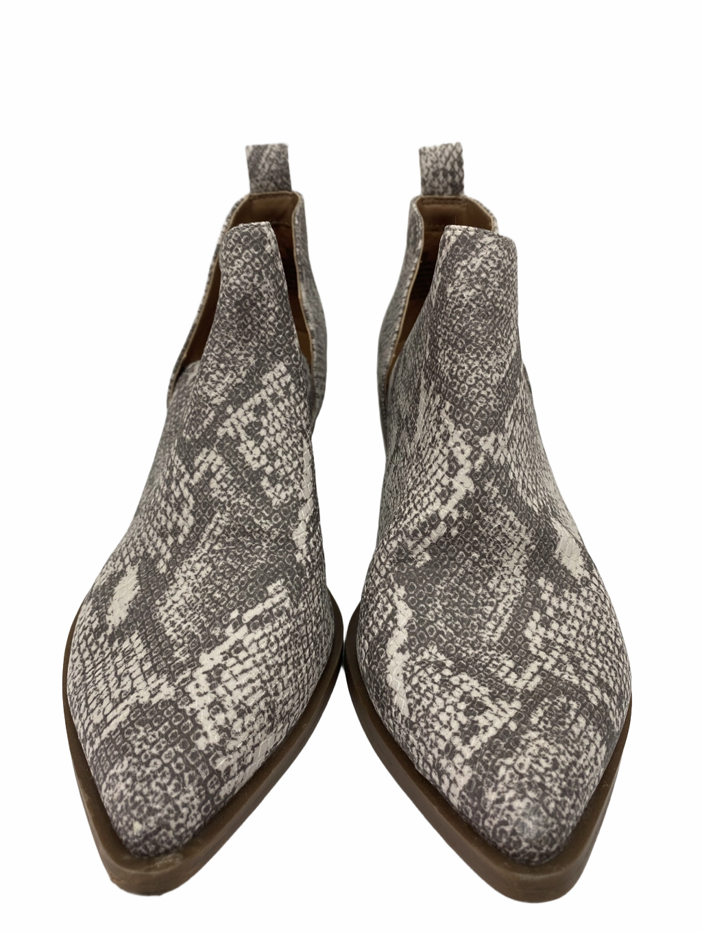 Boots Ankle Heels By Universal Thread  Size: 6.5