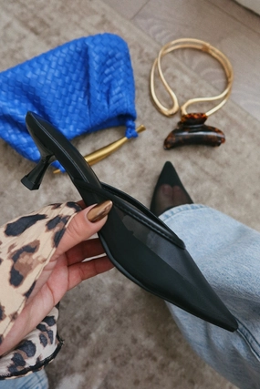Brienne Mid Heel Mule Pumps - Black