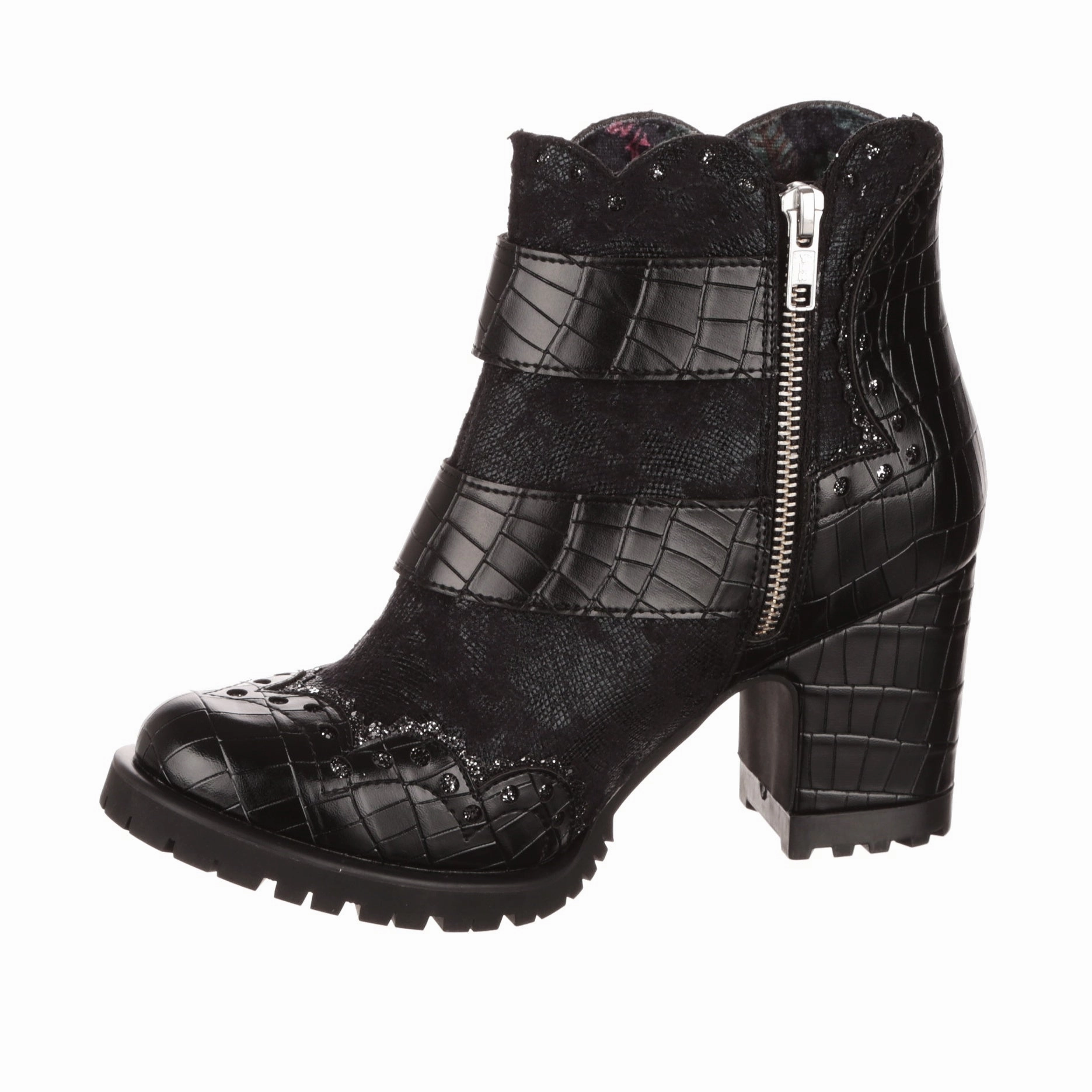 Buckle Babe