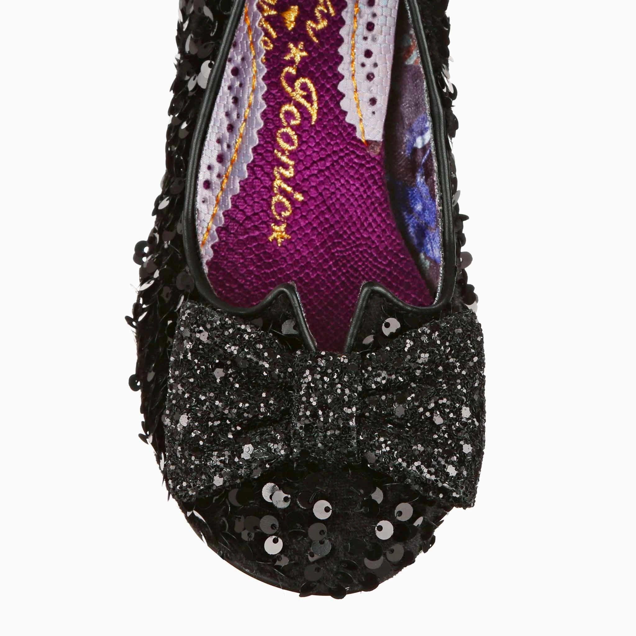Dazzling Diva Wide Fit