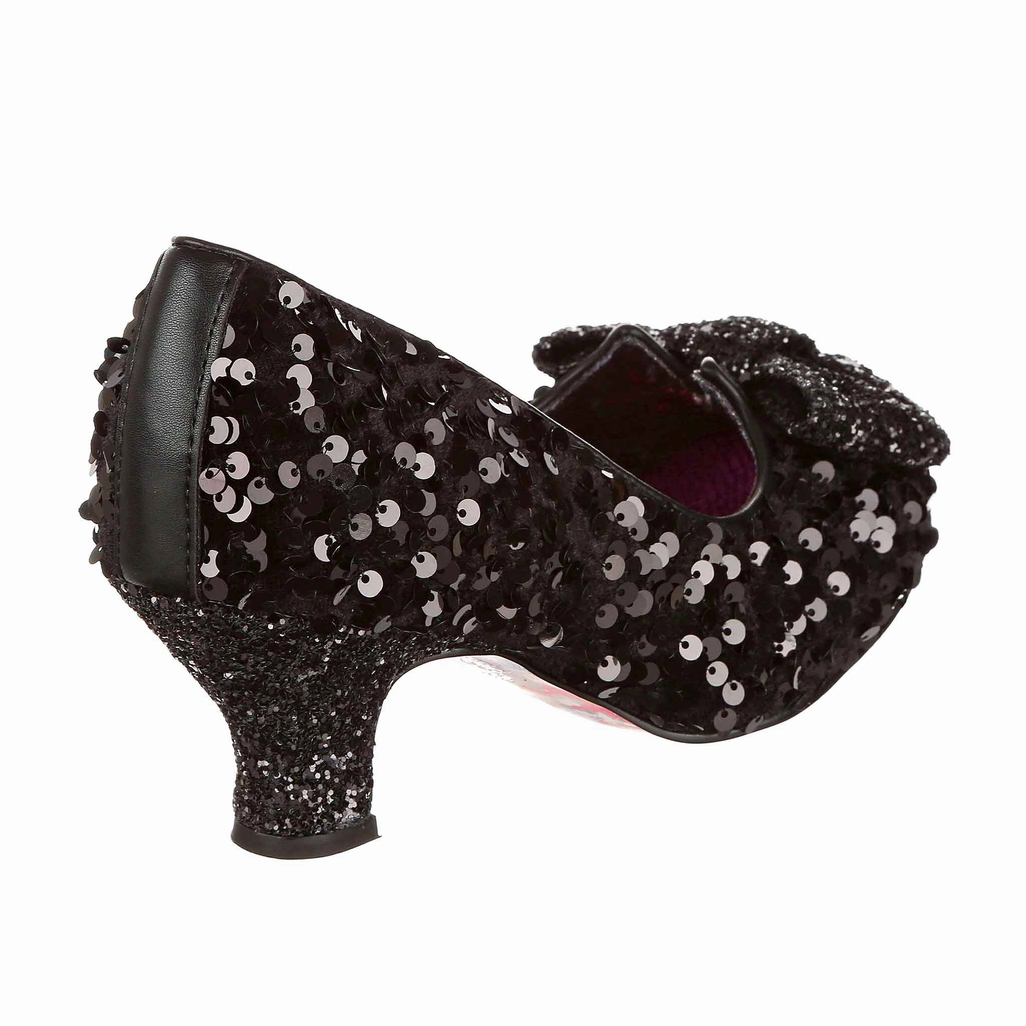 Dazzling Diva Wide Fit