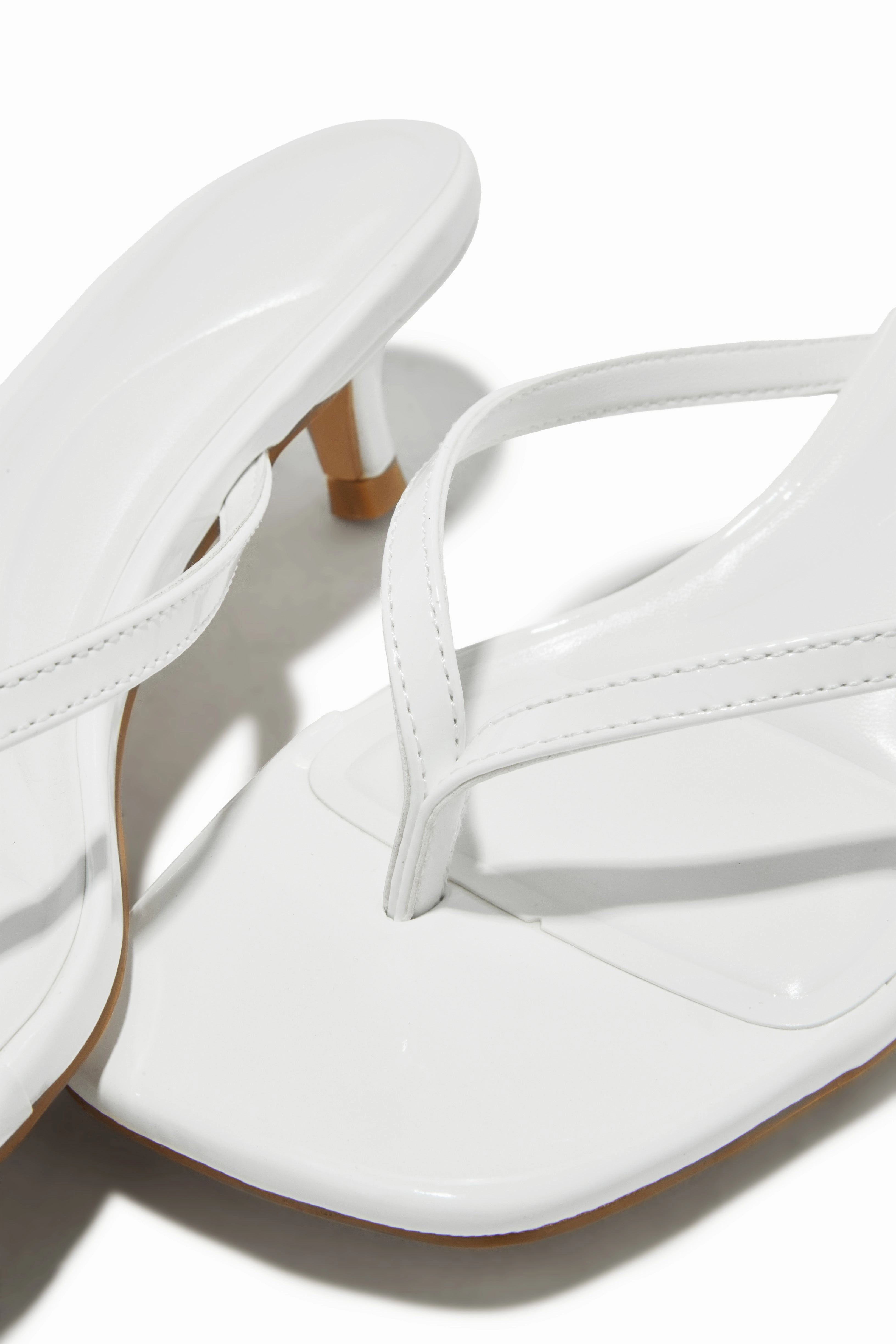 Dinorah Thong Strap Kitten Heel Sandals - White