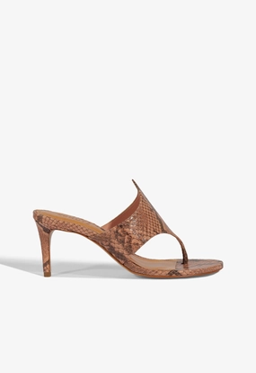 Elena Sandal