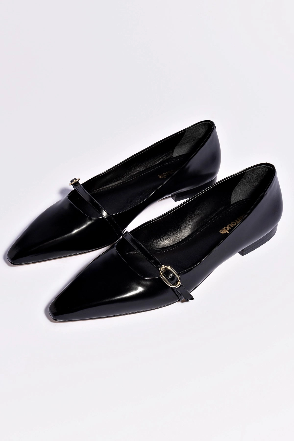 Irene Flat In Black Leather