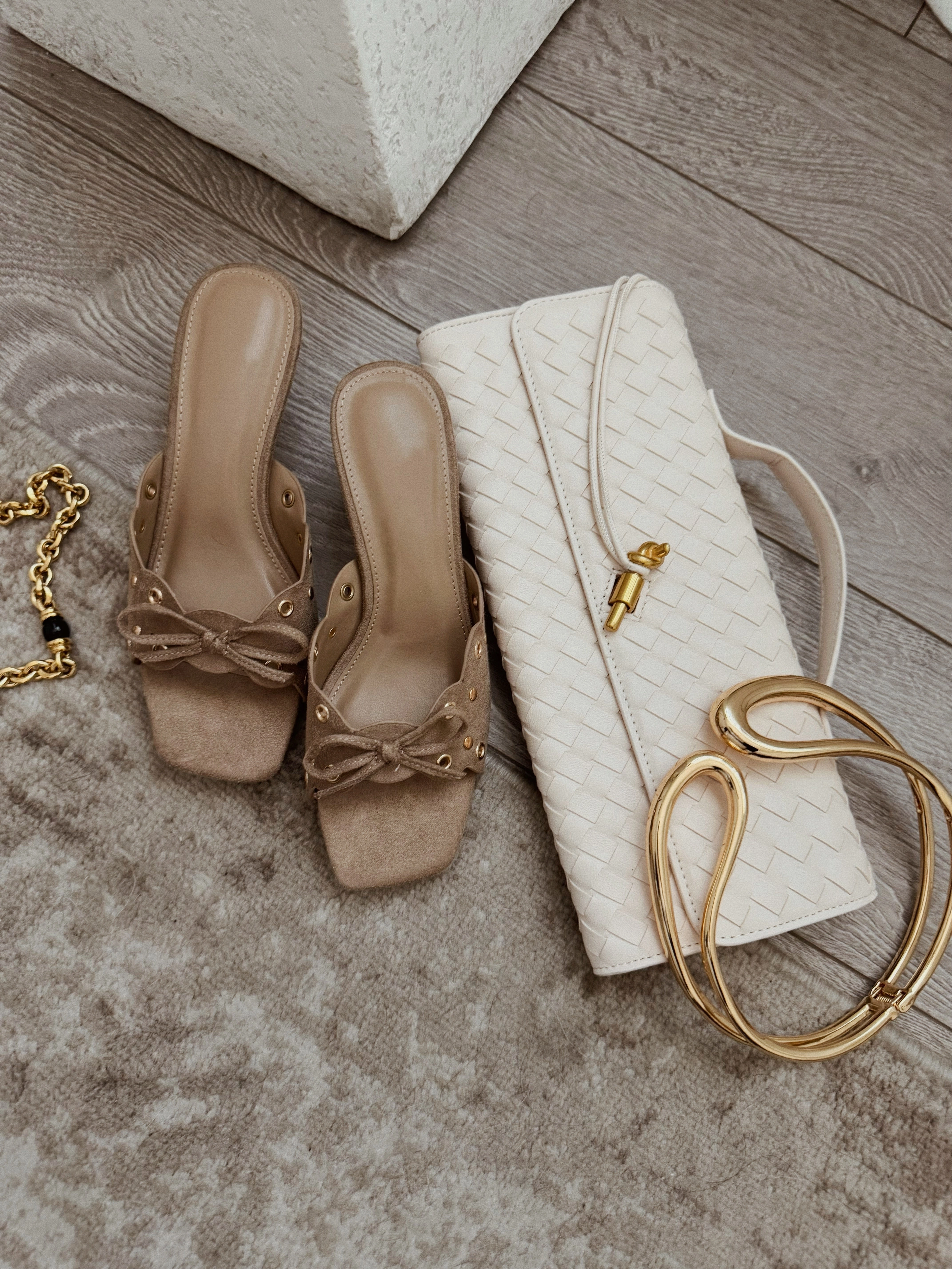 Lani Mid Heel Mules - Taupe