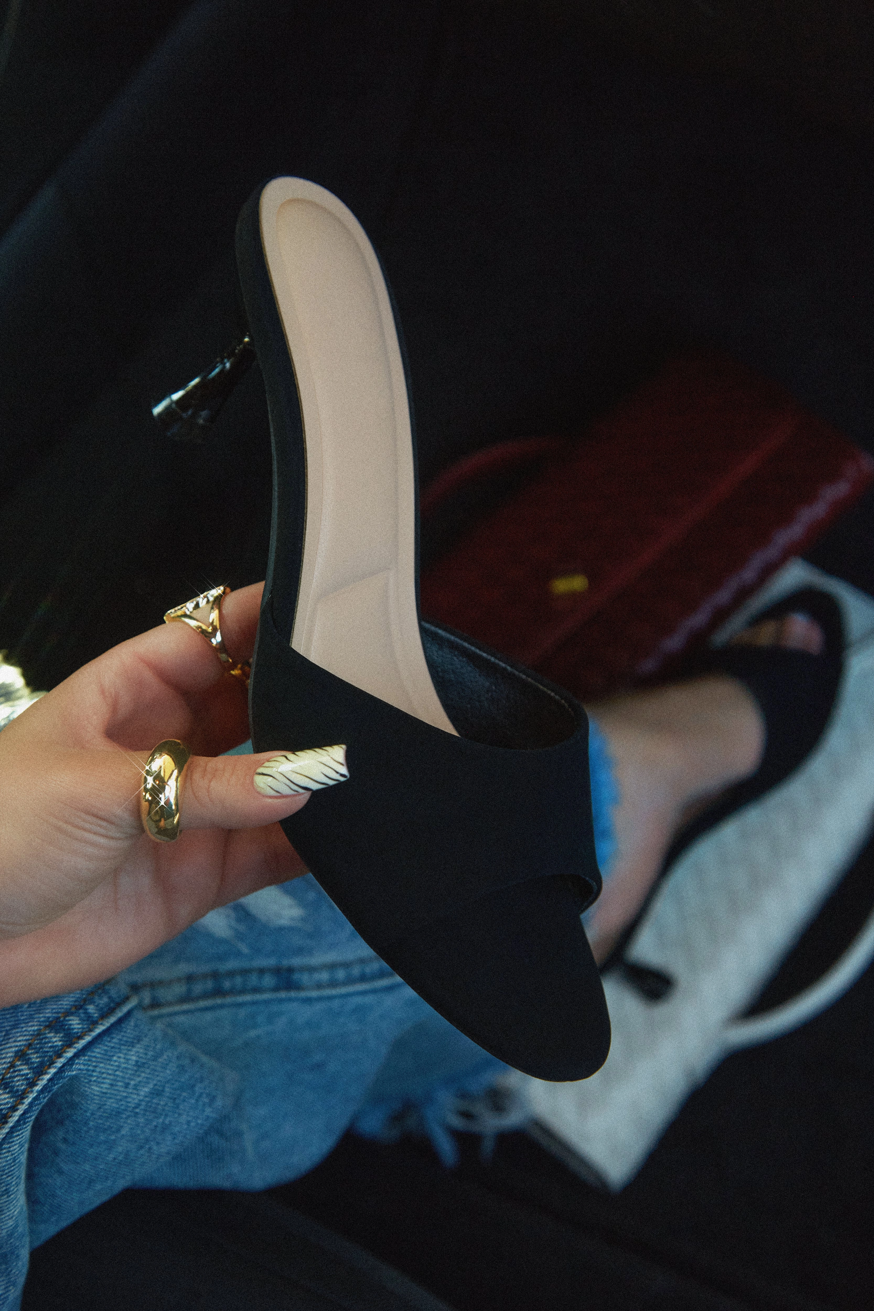 Leslee Single Sole Mule Heels - Black