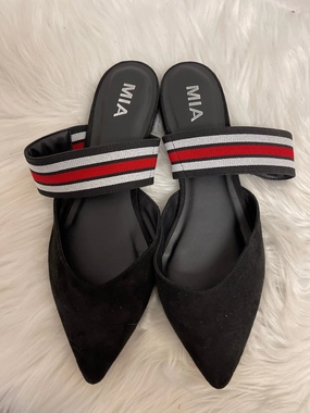 Shoes Heels Block By Mia In Black, Size: 10