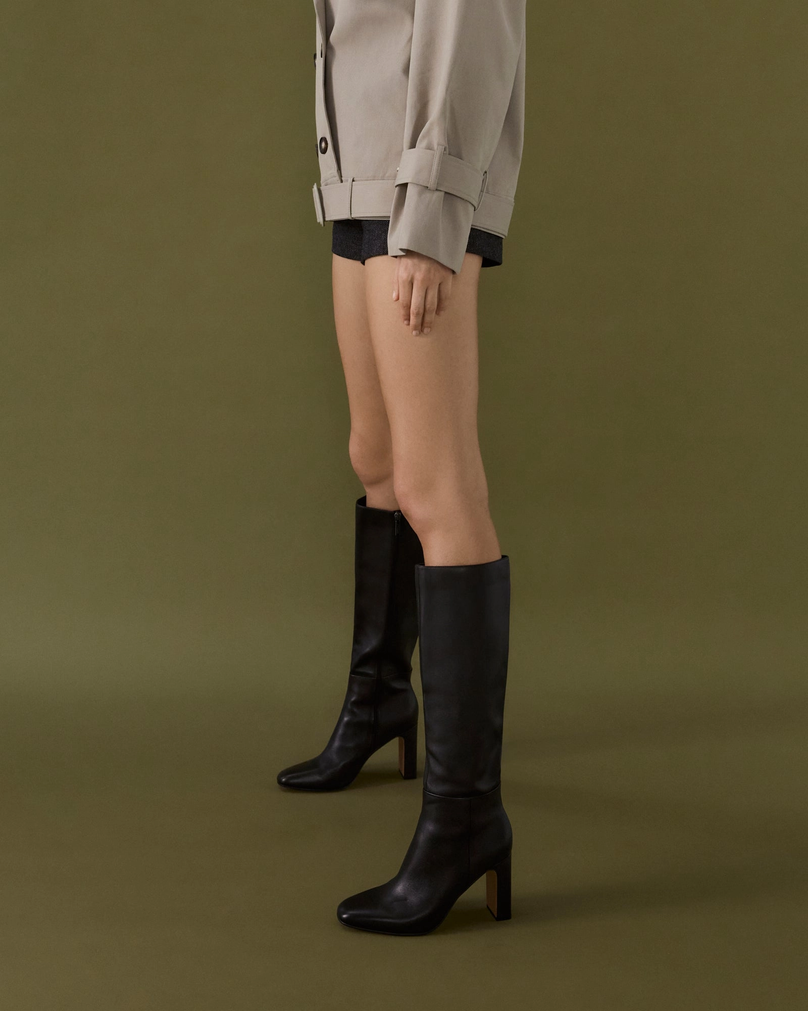 STORMI KNEE BOOTS BLACK LEATHER