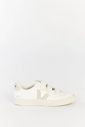 VEJA RECIFE EXTRA WHITE NATURAL