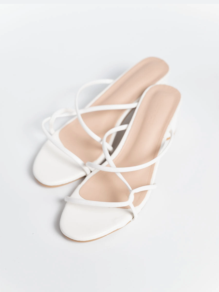 Yasmine Cross Heels