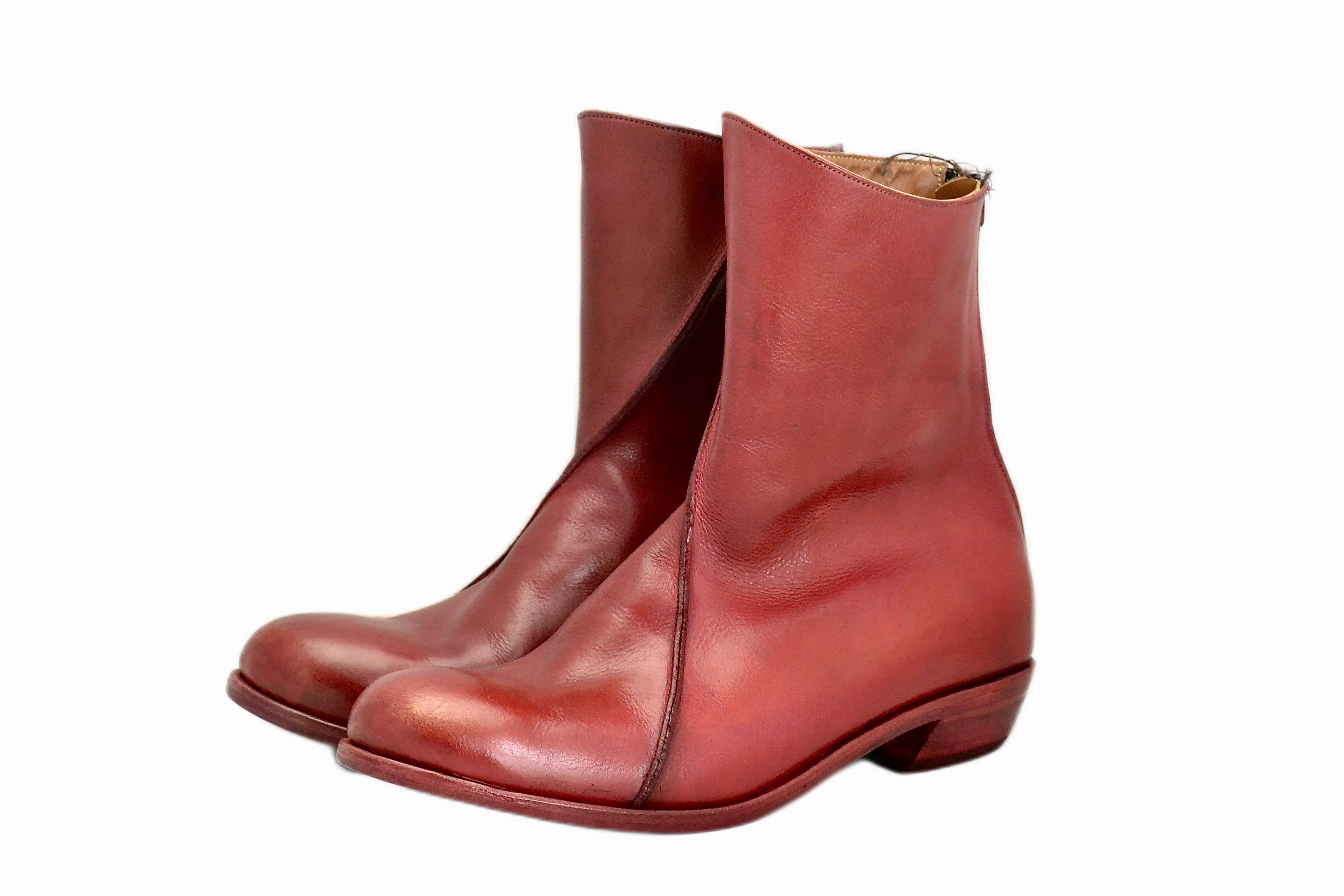 Zip back boot in pomegranate | Calf